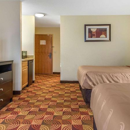 Quality Inn Bloomington Near University Екстериор снимка