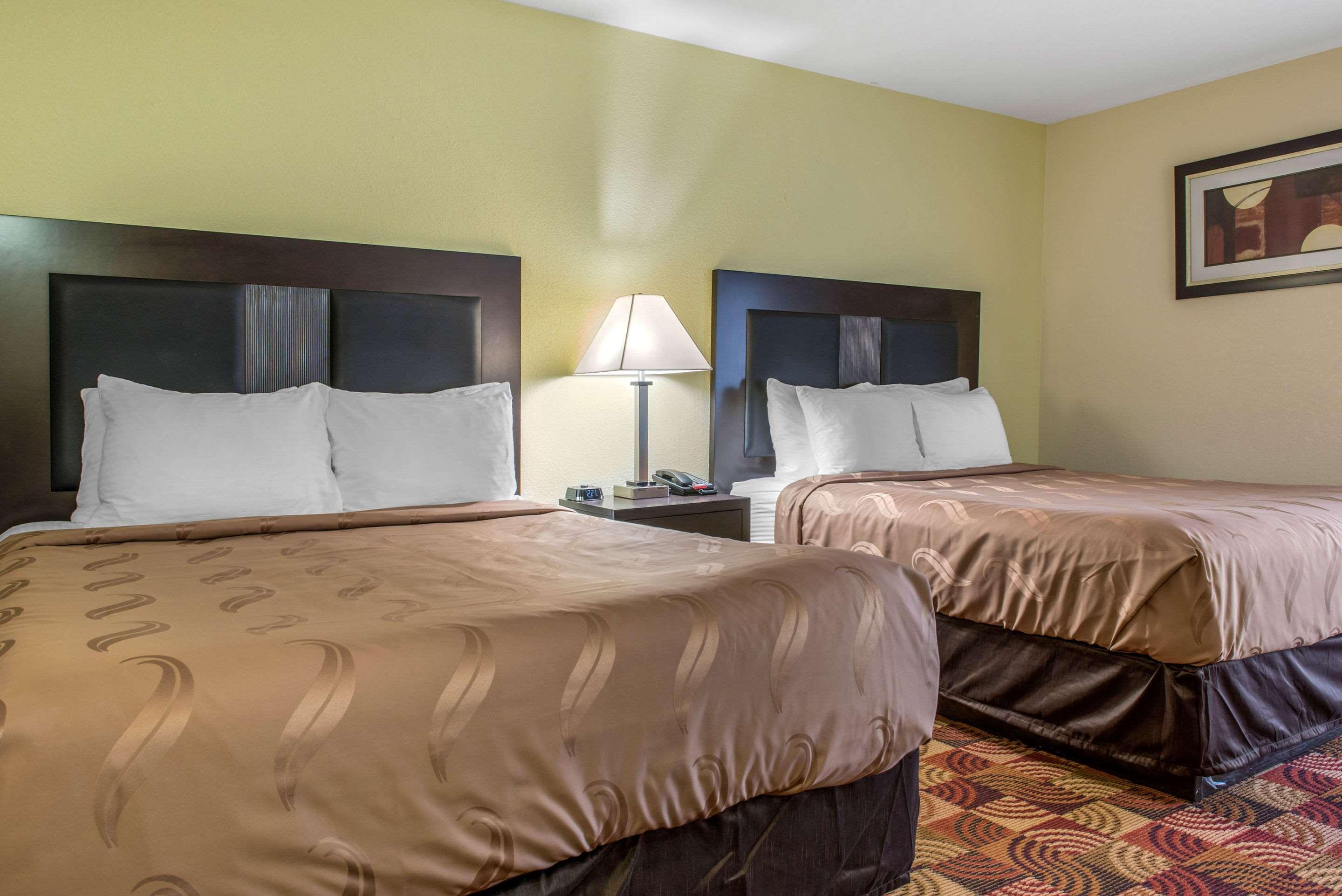 Quality Inn Bloomington Near University Екстериор снимка
