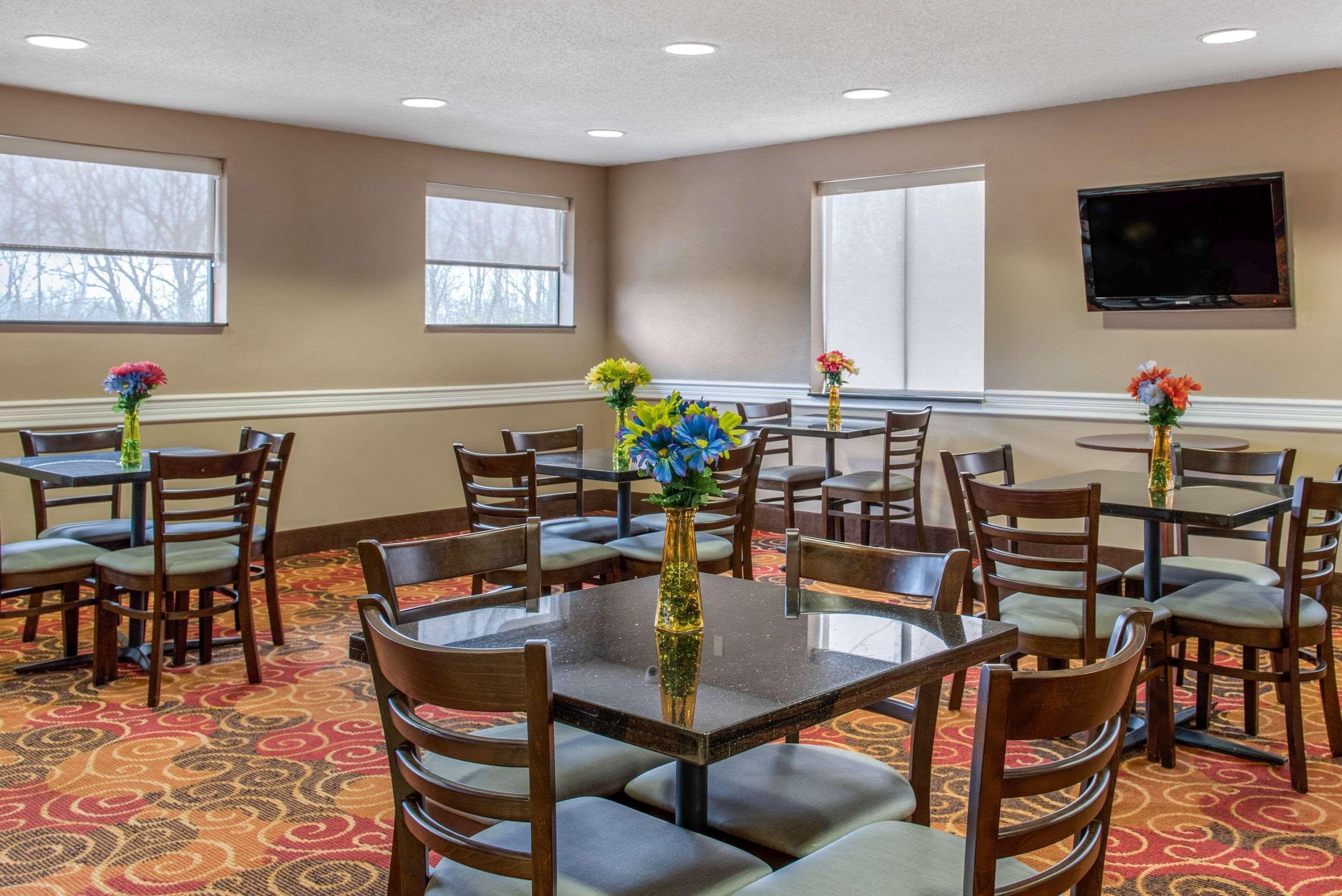 Quality Inn Bloomington Near University Екстериор снимка