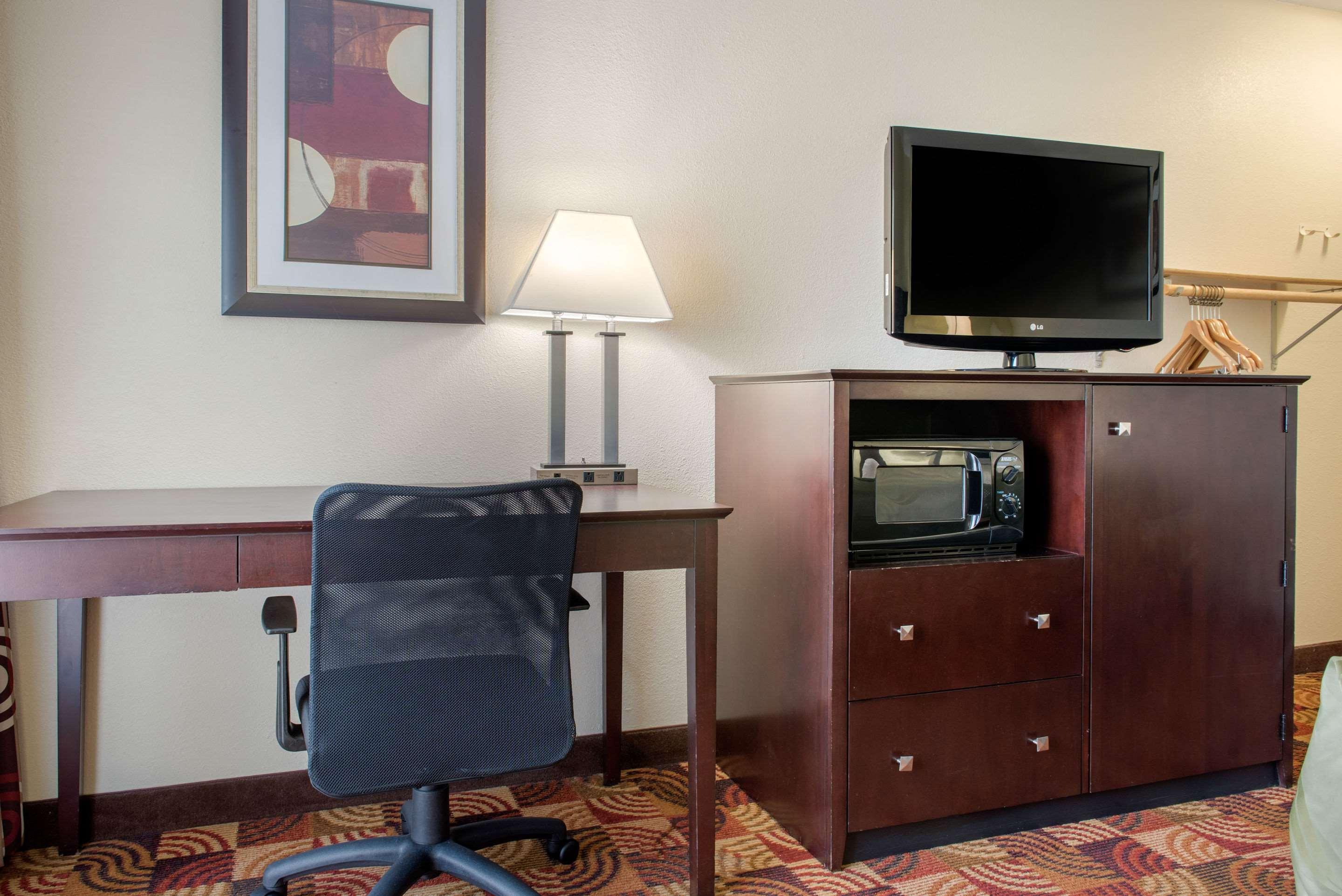 Quality Inn Bloomington Near University Екстериор снимка