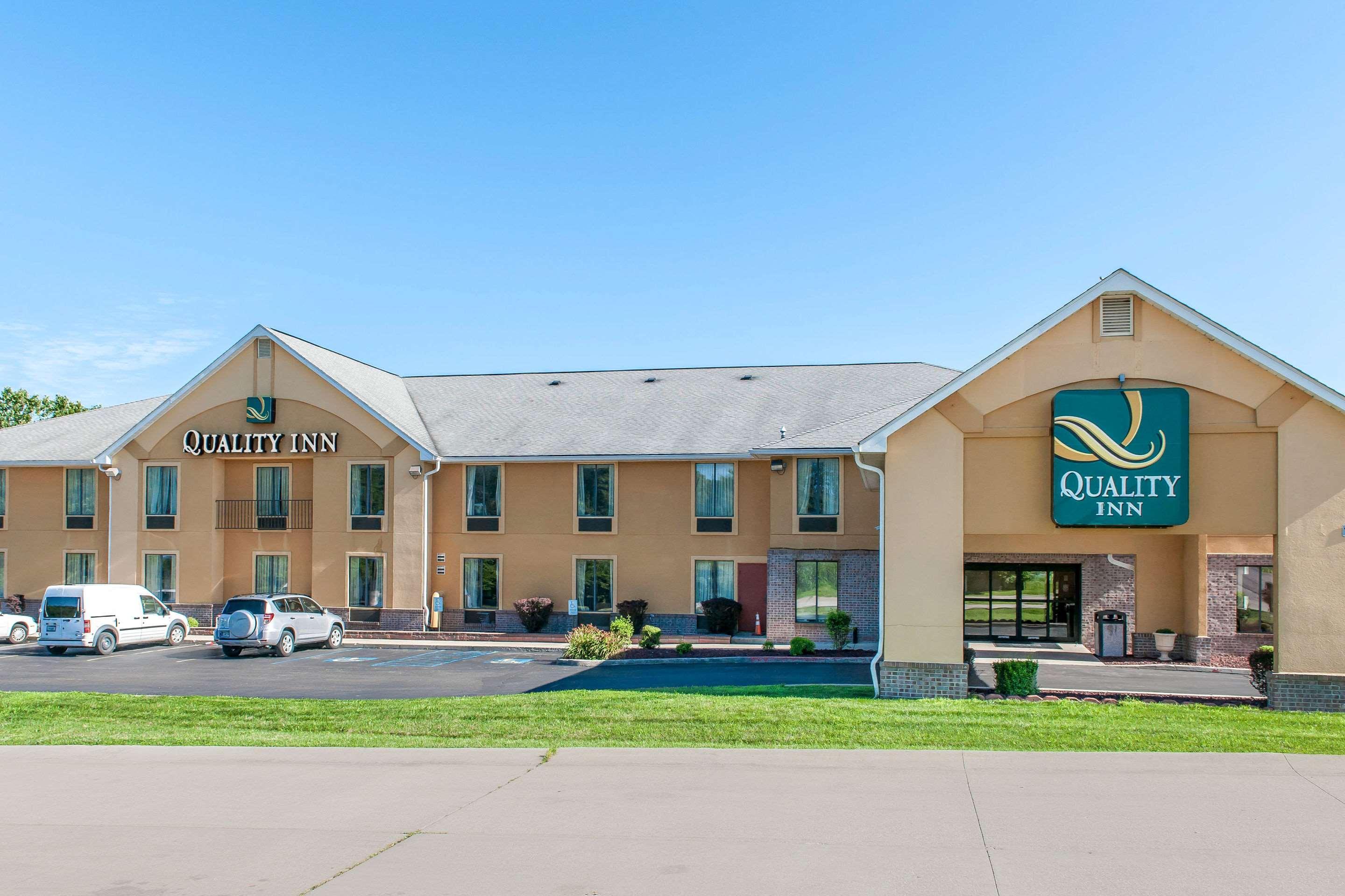 Quality Inn Bloomington Near University Екстериор снимка