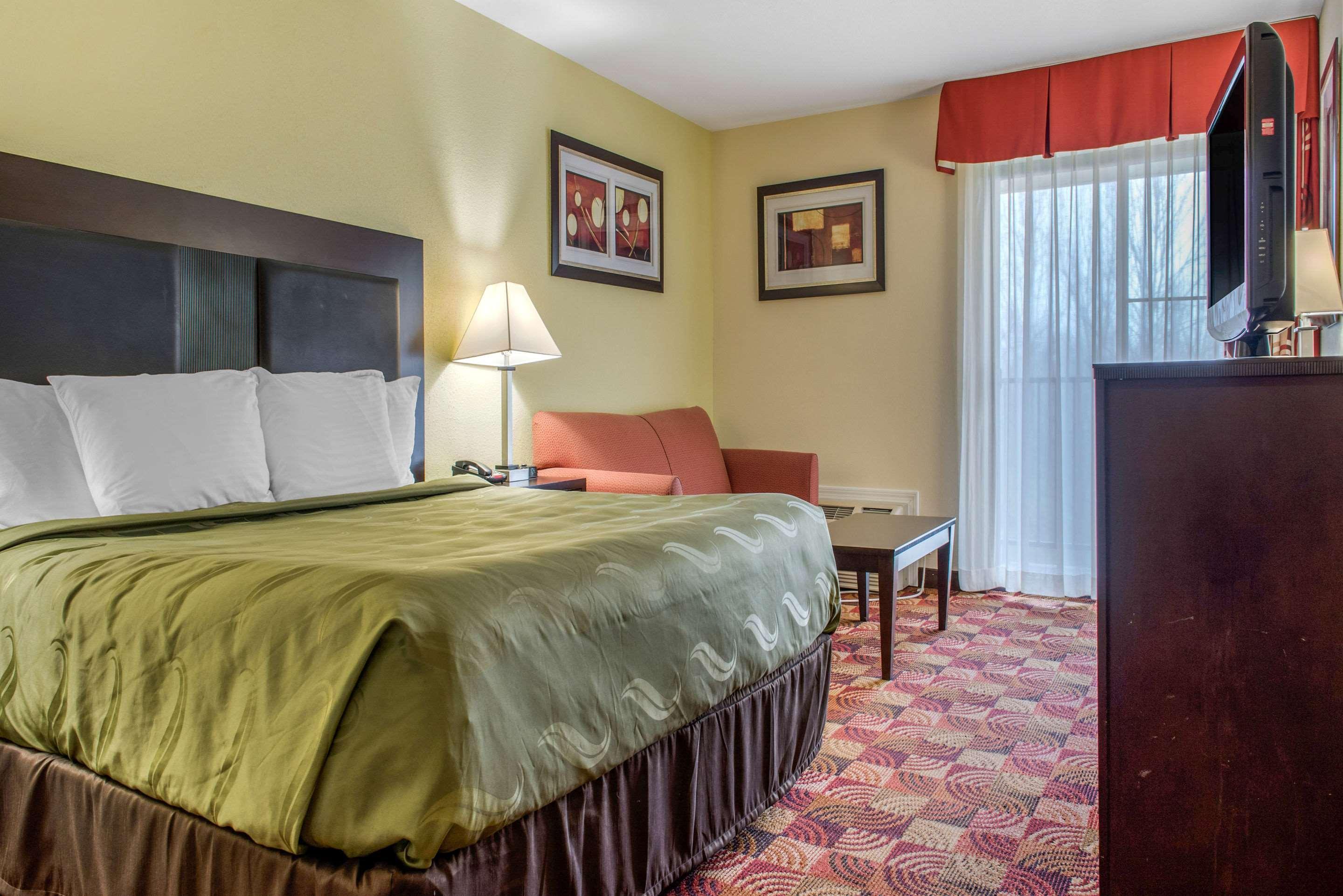 Quality Inn Bloomington Near University Екстериор снимка