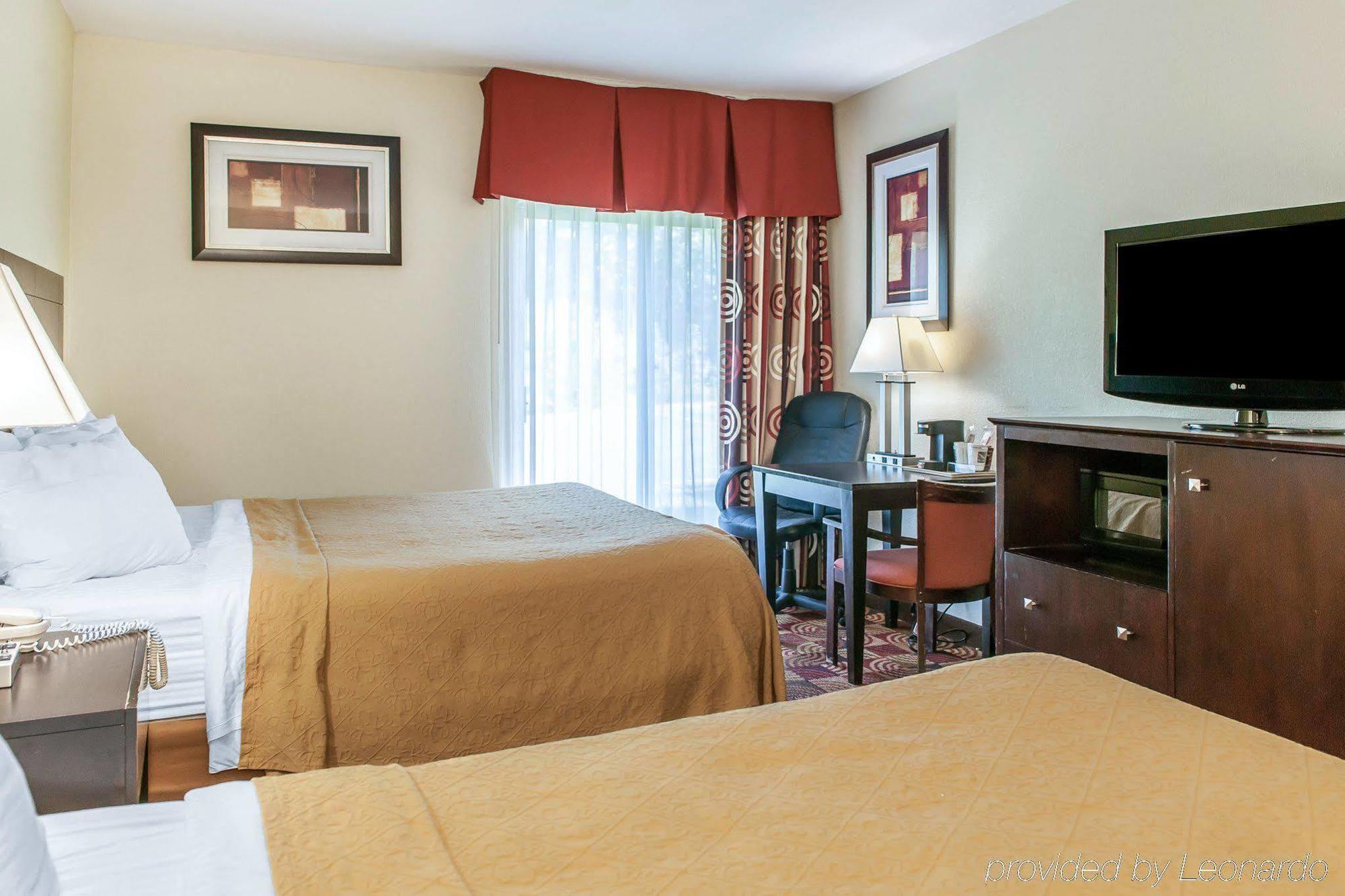 Quality Inn Bloomington Near University Екстериор снимка