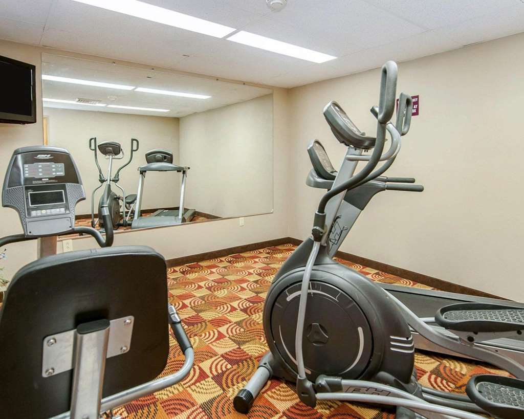 Quality Inn Bloomington Near University Съоръжения снимка
