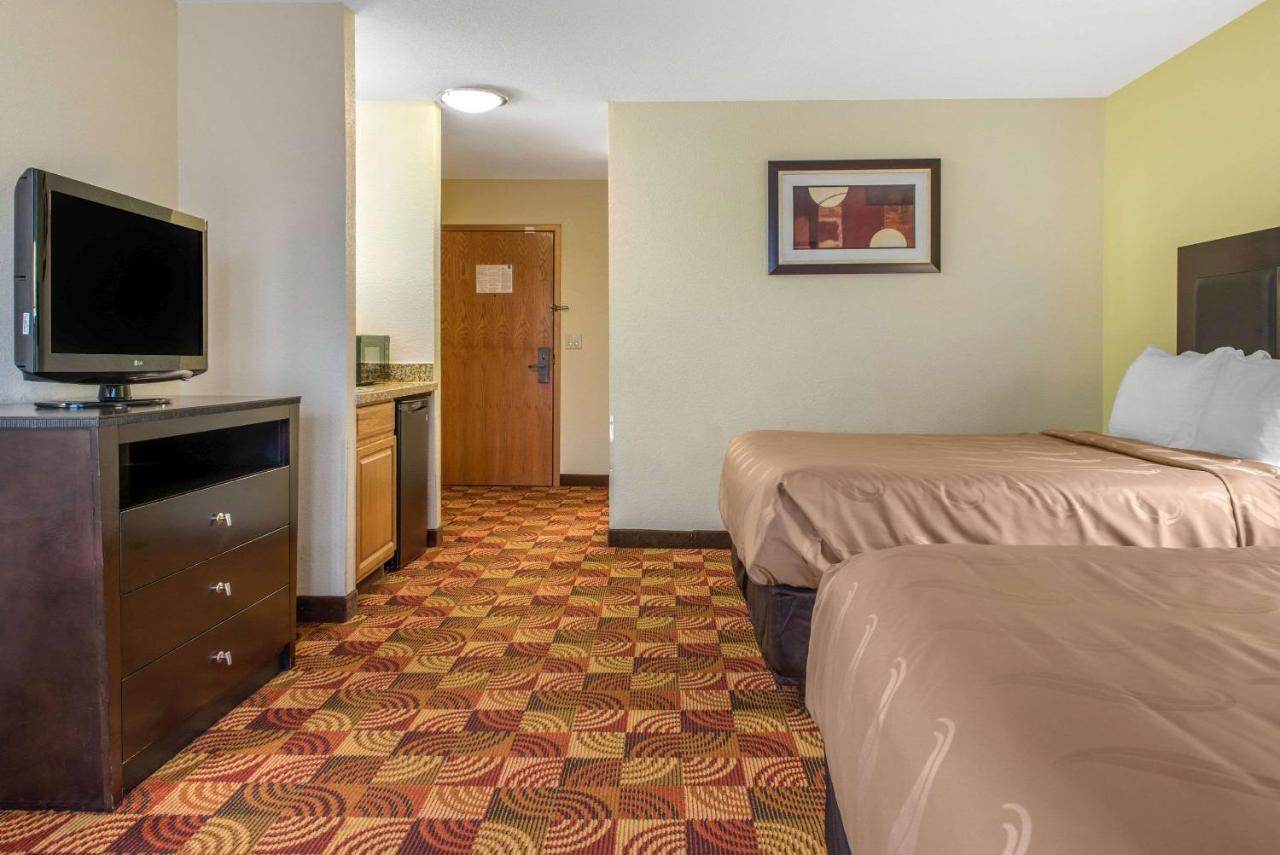 Quality Inn Bloomington Near University Екстериор снимка